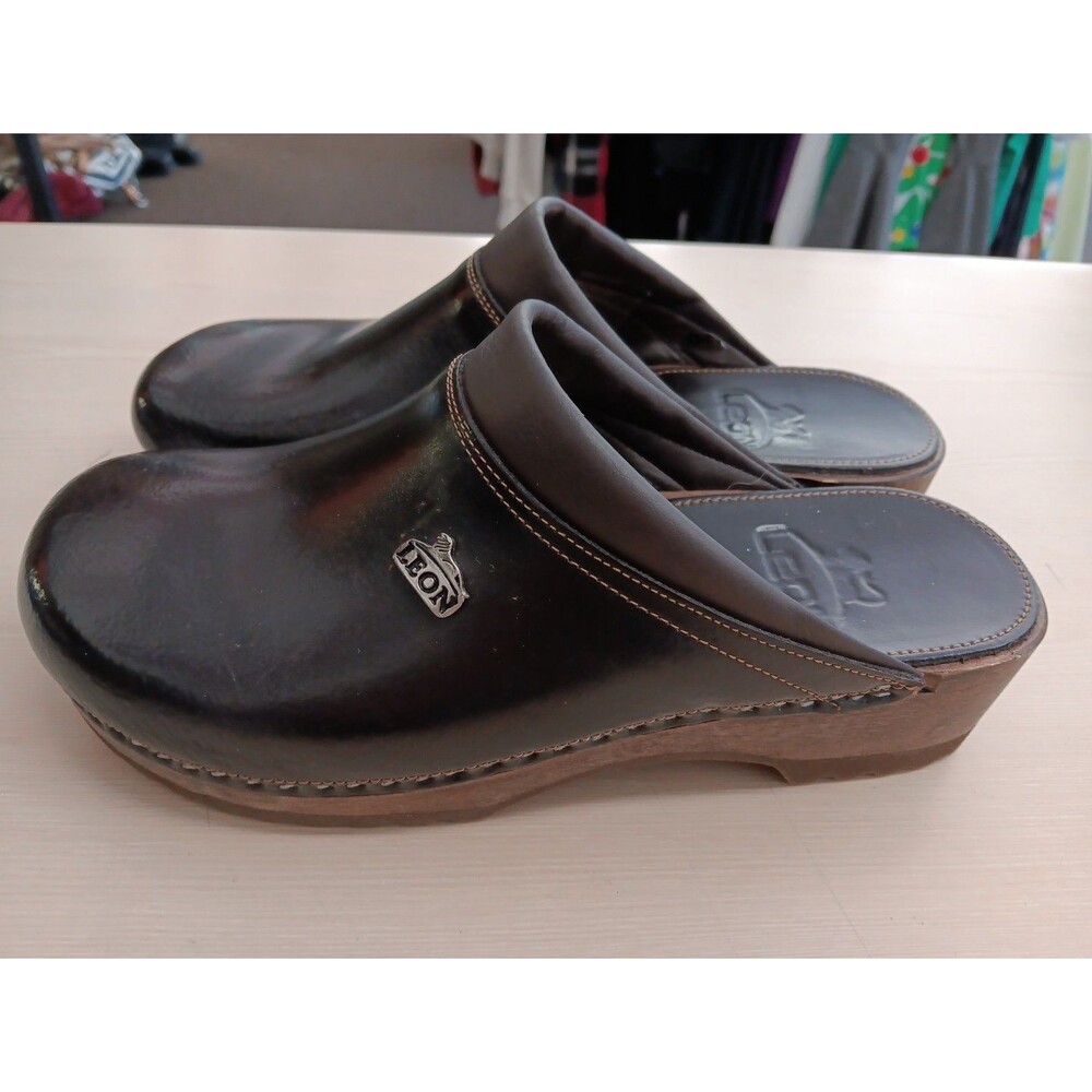 Leon B4 Leather Clogs Women Size 39 (8.5) Brown Leather Slip On Mules EUC